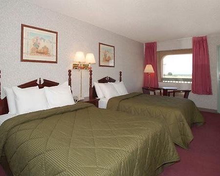 Premier Inn And Suites Erick Camera foto